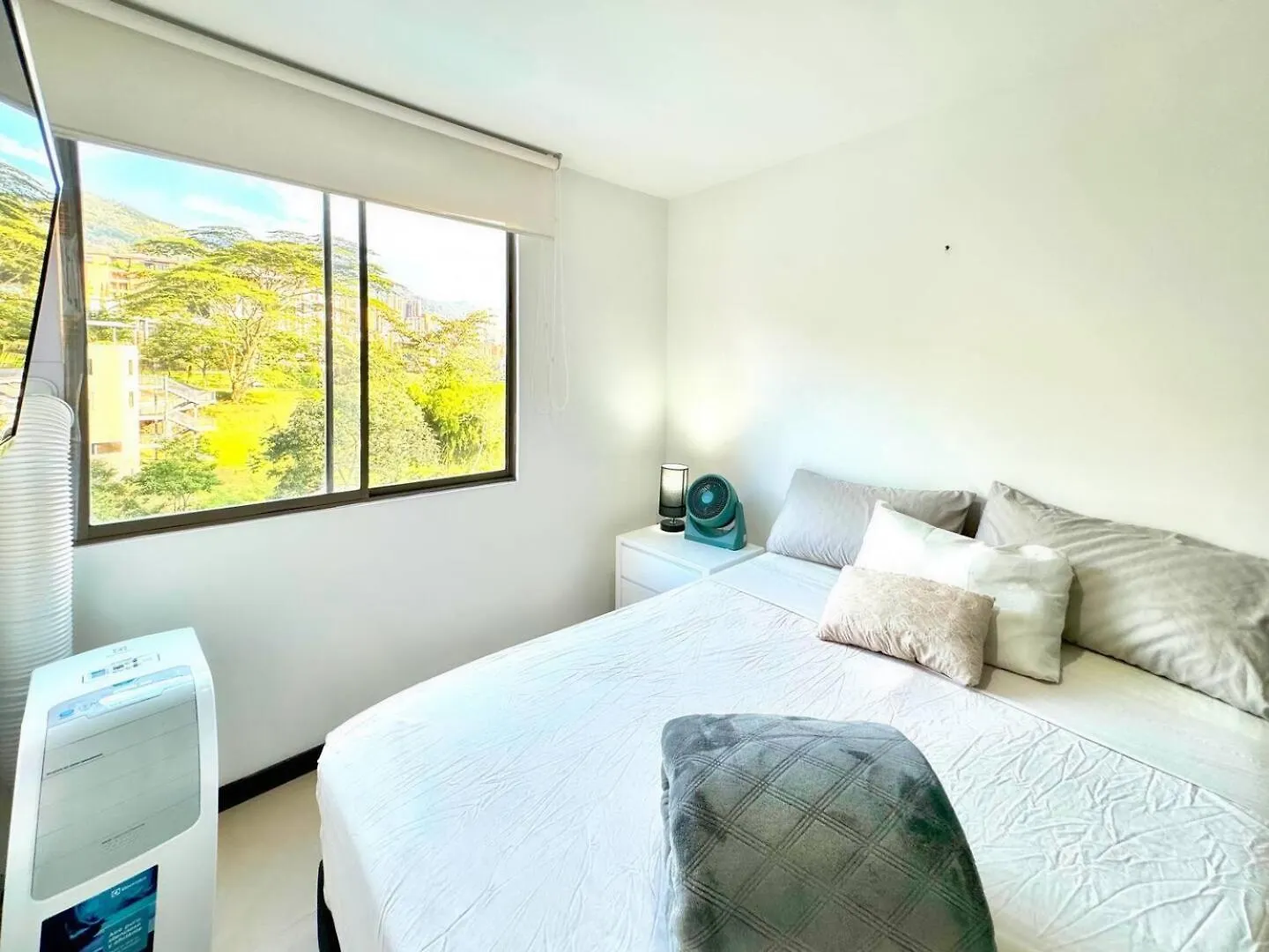 3Br Ac Top Location Views El Poblado Medellin 0*,  Colombia