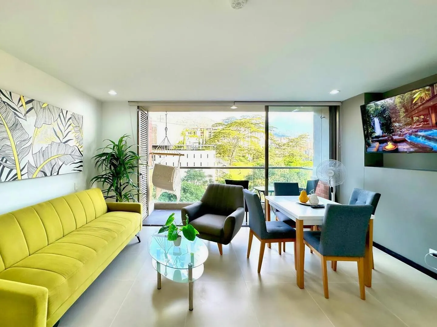 3Br Ac Top Location Views El Poblado Medellin