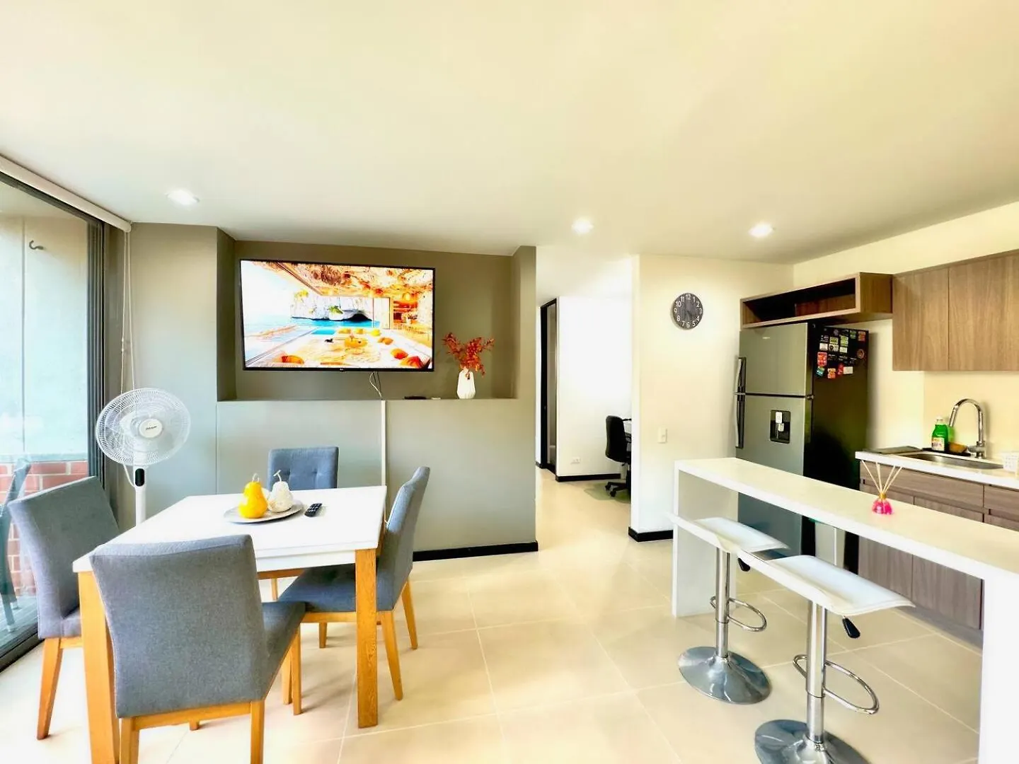 3Br Ac Top Location Views El Poblado Medellin