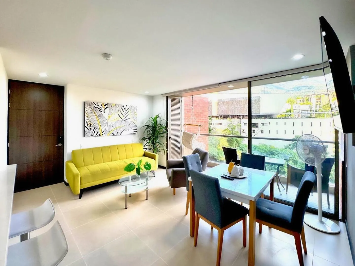 Apartment 3Br Ac Top Location Views El Poblado Medellin Colombia